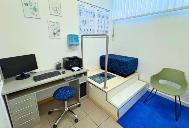 Fußvermessung – Wanner Orthopädietechnik GmbH Offenburg Fußvermessungsplatz mit Scanner bei Wanner Orthopädietechnik GmbH in Offenburg